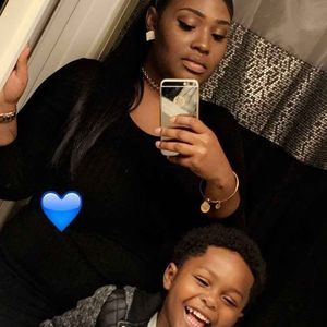 Meet your Posher, Julia